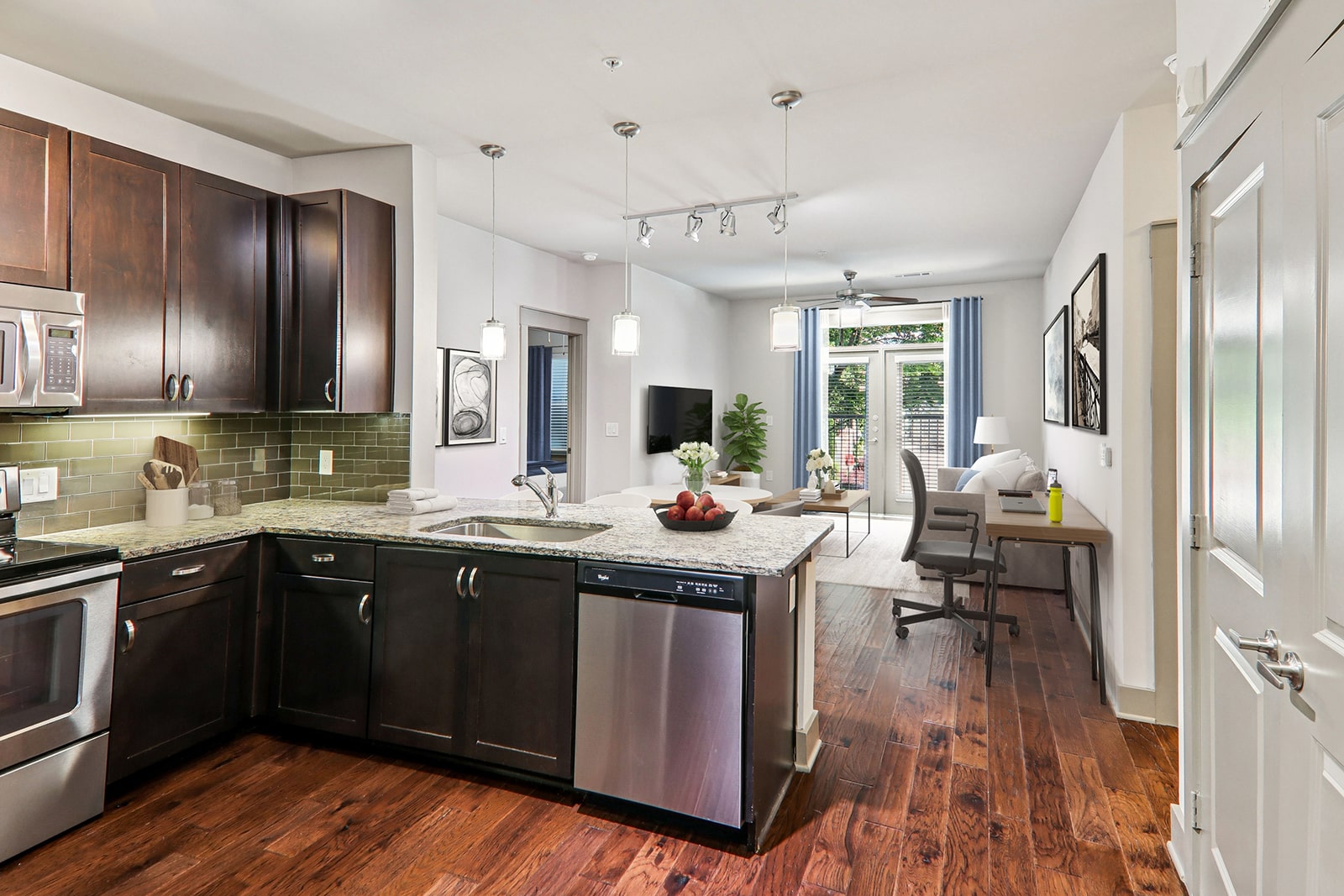 22-Elizabeth-Station-Apartments-2